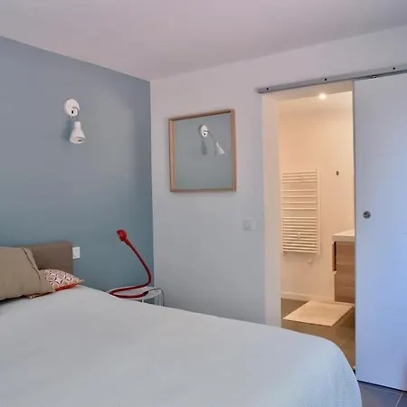 Of House With Sea View 50m From The Апартаменты *